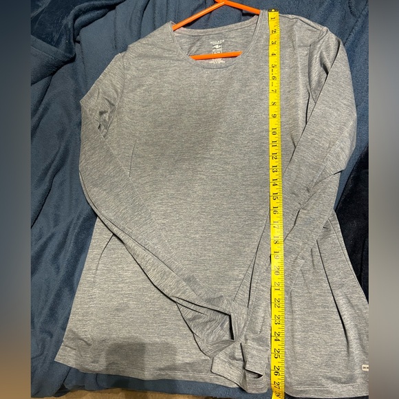 Athletic Works grey women’s XL long sleeve shirt. Dri more tech. Used. - Picture 5 of 6